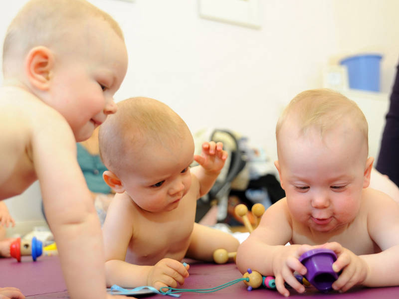 DELFI Kurs Pfaffenhofen - Babys entdecken die Welt